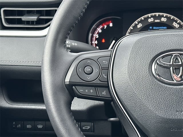 Thumbnail: 2025 Toyota RAV4 - 20