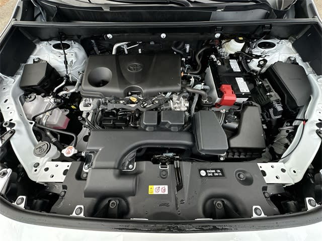 Thumbnail: 2025 Toyota RAV4 - 9