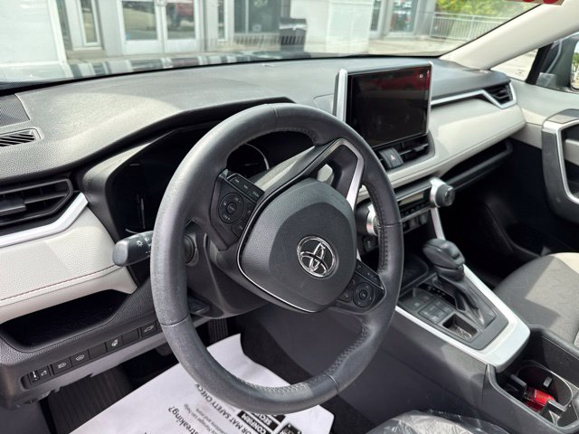 Thumbnail: 2024 Toyota RAV4 - 2
