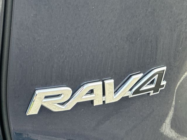 Thumbnail: 2024 Toyota RAV4 - 21
