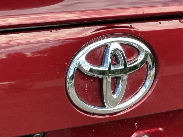 Thumbnail: 2025 Toyota RAV4 - 7