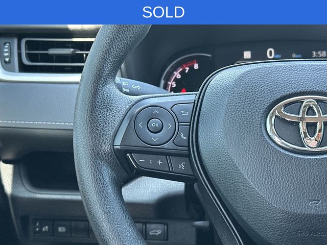 Thumbnail: 2024 Toyota RAV4 - 15