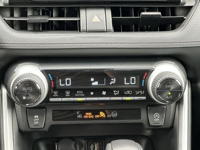 Thumbnail: 2025 Toyota RAV4 - 24
