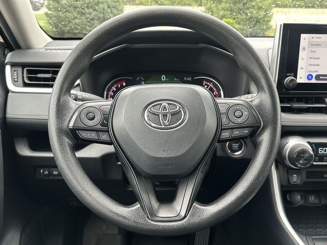 Thumbnail: 2025 Toyota RAV4 - 2