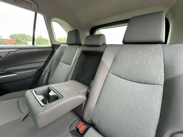 Thumbnail: 2025 Toyota RAV4 - 10