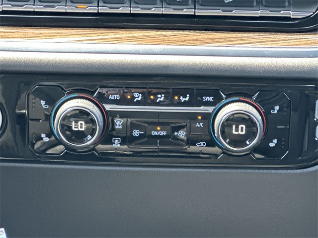 2024 Chevrolet Silverado 1500 LT 23