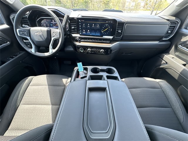 2024 Chevrolet Silverado 1500 LT 10