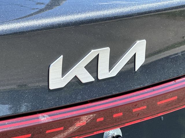Thumbnail: 2024 Kia Forte - 7