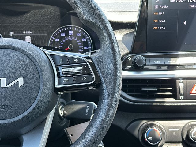 Thumbnail: 2024 Kia Forte - 9