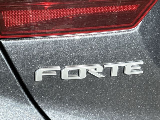 Thumbnail: 2024 Kia Forte - 26