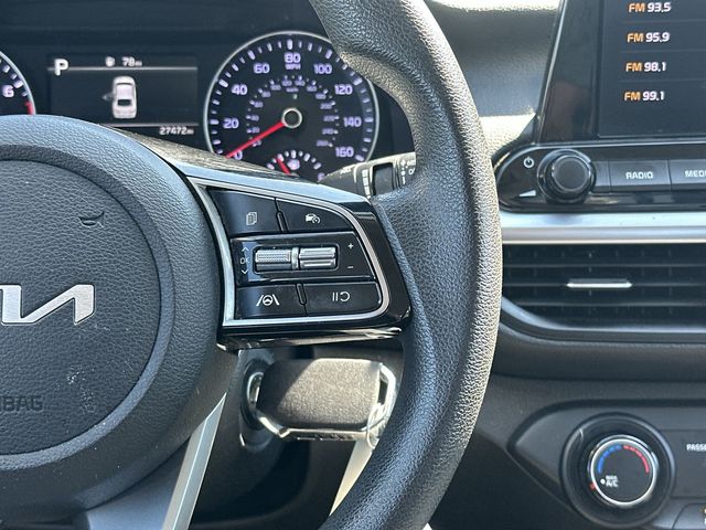 Thumbnail: 2023 Kia Forte - 15