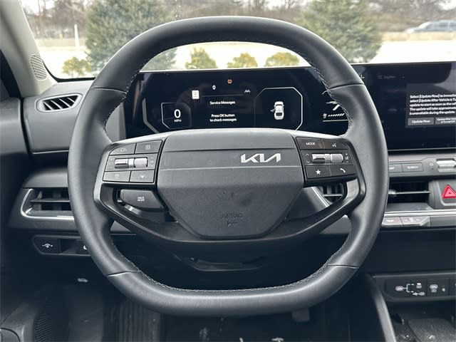 Thumbnail: 2025 Kia K4 - 2