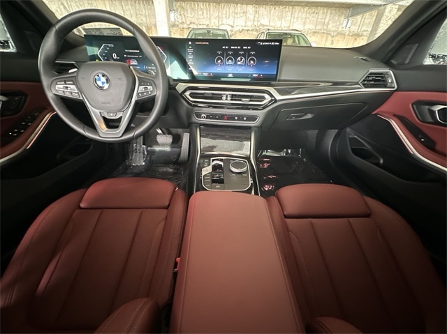 2024 BMW 3 Series 330i 10