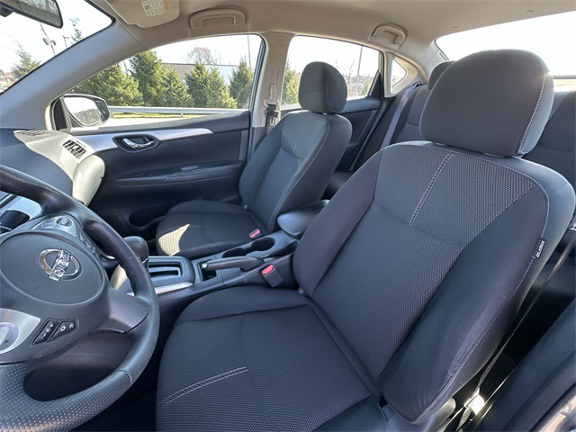 Thumbnail: 2018 Nissan Sentra - 10