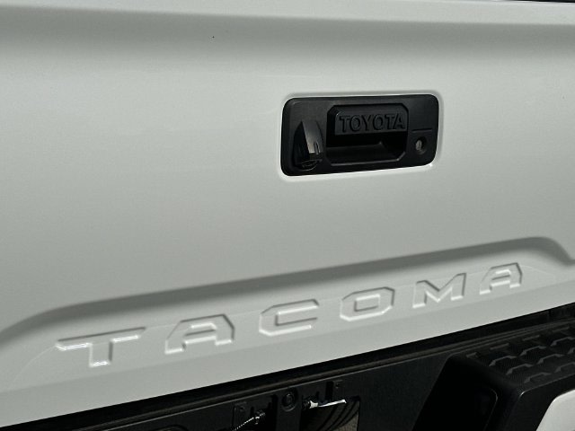 Thumbnail: 2023 Toyota Tacoma - 7