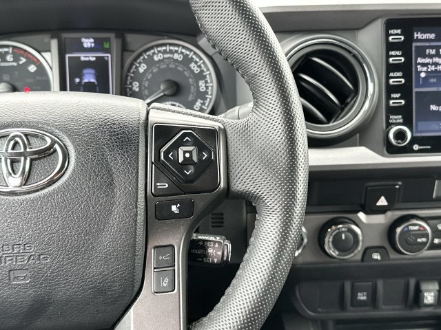 Thumbnail: 2023 Toyota Tacoma - 15