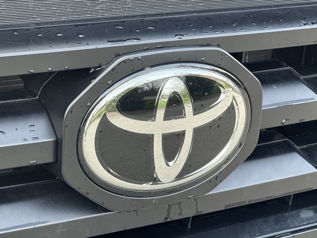 Thumbnail: 2023 Toyota Tacoma - 7