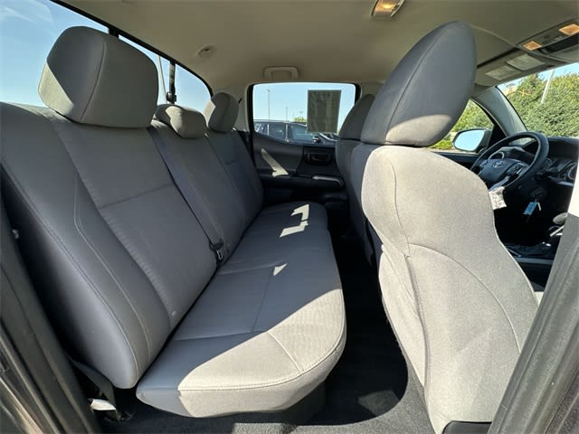 Thumbnail: 2017 Toyota Tacoma - 28