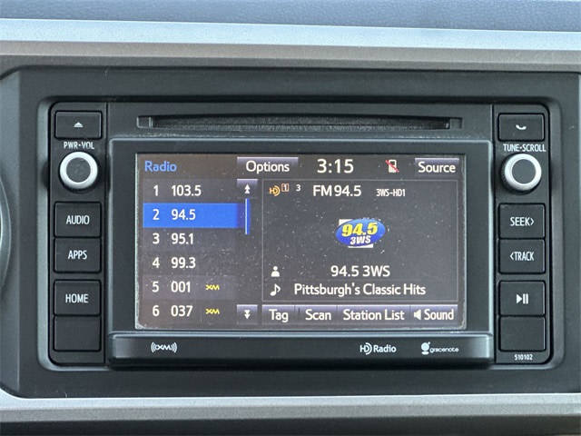 Thumbnail: 2017 Toyota Tacoma - 13