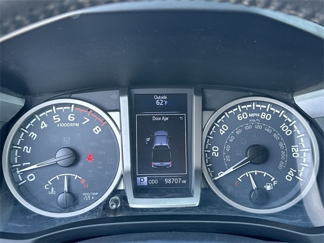 Thumbnail: 2017 Toyota Tacoma - 14