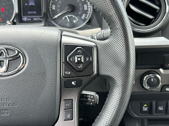 Thumbnail: 2023 Toyota Tacoma - 19