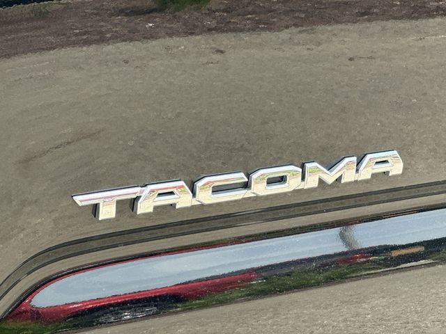 Thumbnail: 2023 Toyota Tacoma - 7