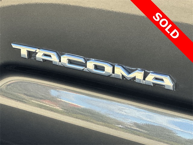 Thumbnail: 2020 Toyota Tacoma - 7