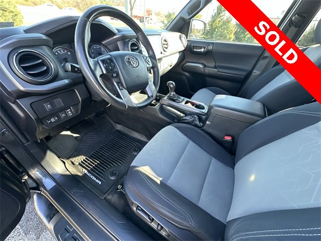 Thumbnail: 2020 Toyota Tacoma - 11