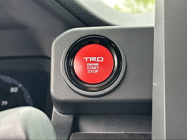 Thumbnail: 2025 Toyota Tacoma - 18