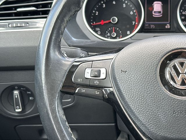 Thumbnail: 2019 Volkswagen Tiguan - 14
