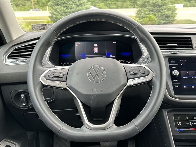 Thumbnail: 2022 Volkswagen Tiguan - 2