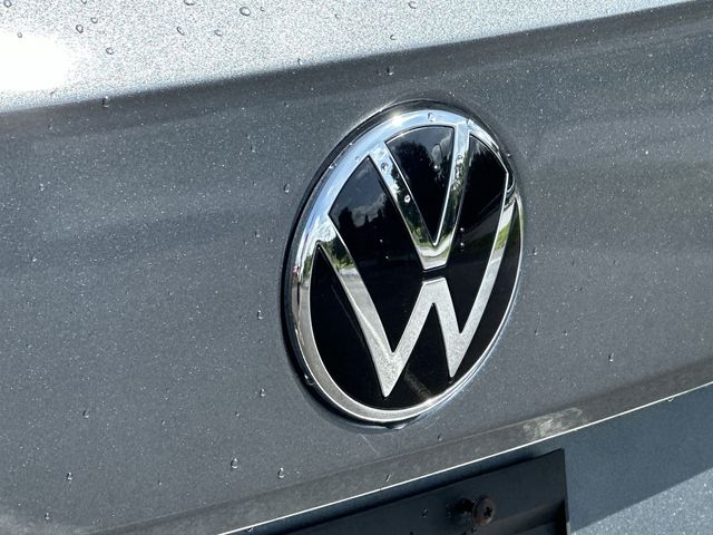Thumbnail: 2023 Volkswagen Taos - 7