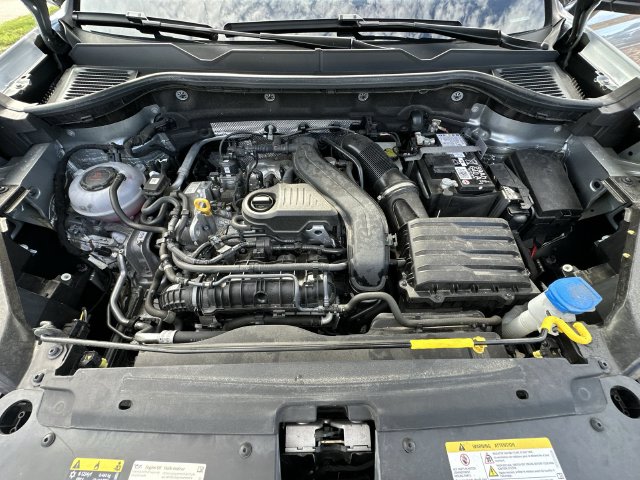 Thumbnail: 2024 Volkswagen Taos - 9