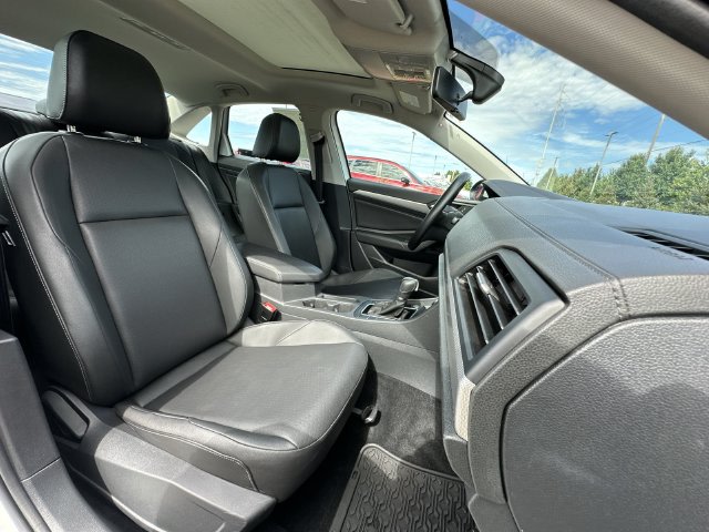 Thumbnail: 2019 Volkswagen Jetta - 12