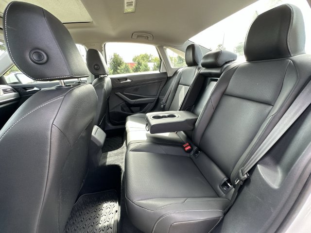 Thumbnail: 2019 Volkswagen Jetta - 13