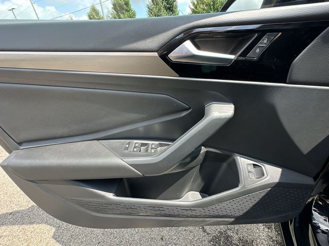 Thumbnail: 2021 Volkswagen Jetta - 26