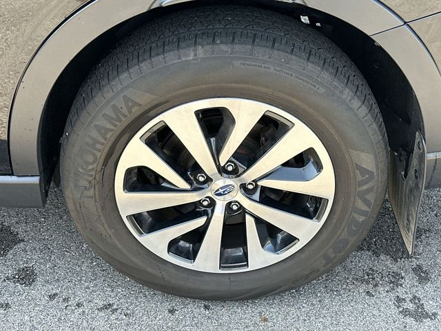 Thumbnail: 2022 Subaru Outback - 8