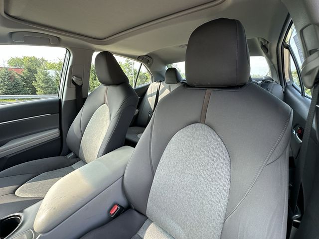 Thumbnail: 2019 Toyota Camry - 9