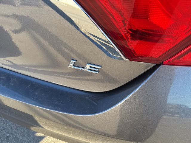 Thumbnail: 2017 Toyota Camry - 4