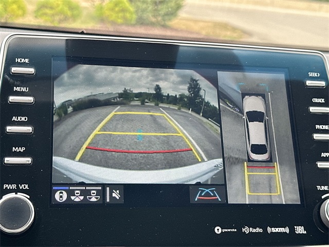 Thumbnail: 2021 Toyota Avalon - 25