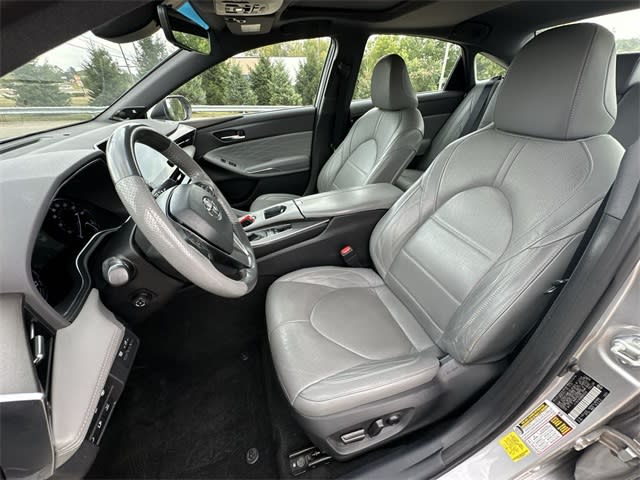 Thumbnail: 2021 Toyota Avalon - 11