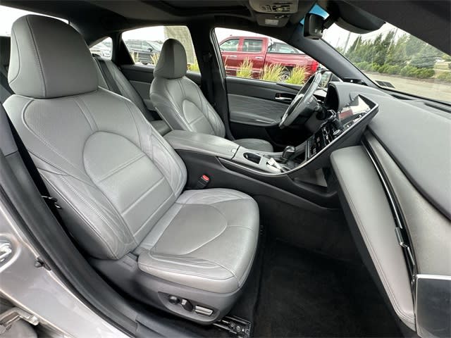 Thumbnail: 2021 Toyota Avalon - 29
