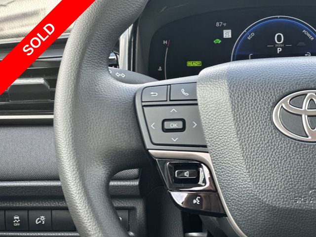 Thumbnail: 2025 Toyota Camry - 17