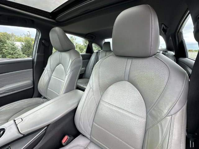 Thumbnail: 2020 Toyota Avalon - 9