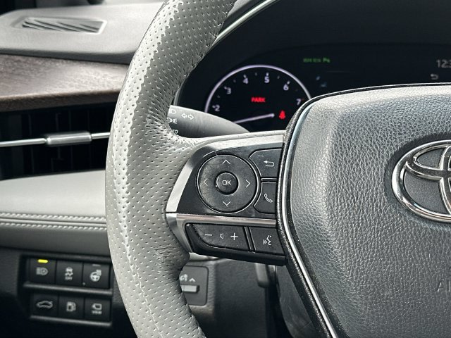 Thumbnail: 2020 Toyota Avalon - 15