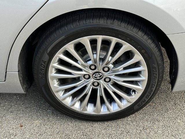 Thumbnail: 2020 Toyota Avalon - 8