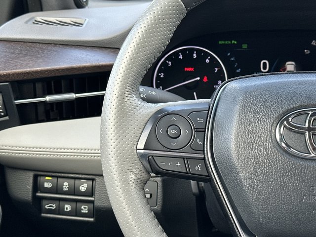 Thumbnail: 2020 Toyota Avalon - 20