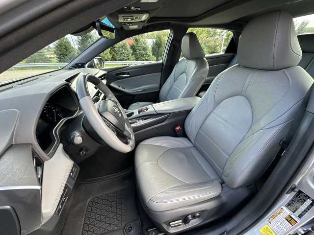 Thumbnail: 2020 Toyota Avalon - 11