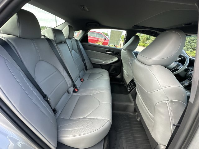 Thumbnail: 2020 Toyota Avalon - 30