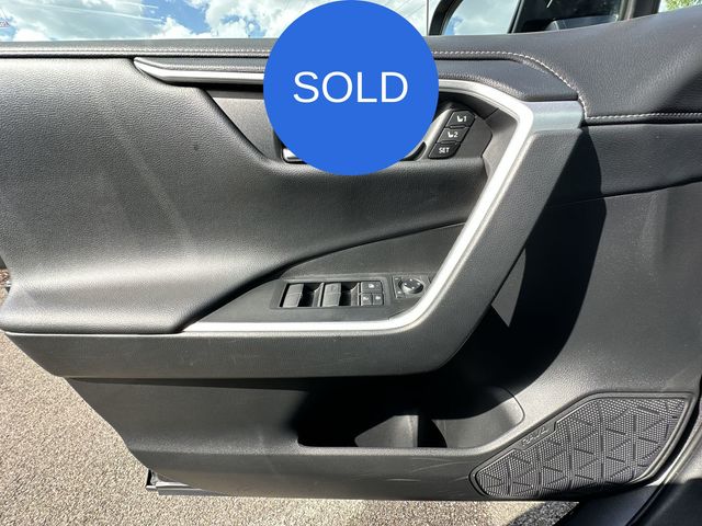 Thumbnail: 2021 Toyota RAV4 - 27